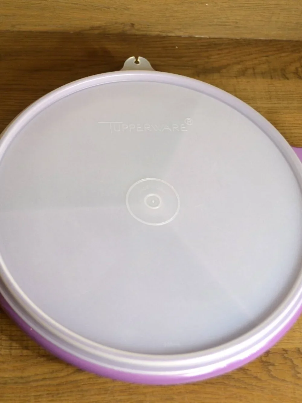 Vintage Tupperware 608-4, Purple Suzette Party divided tray‎ with lid & handle